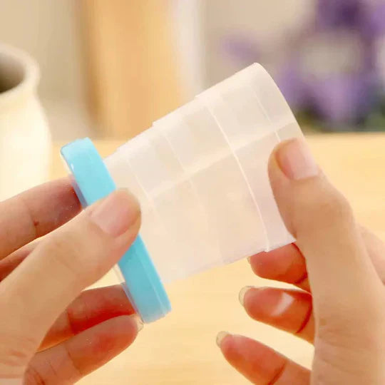 Folding Collapsible Magic Water Cup